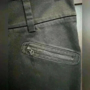 Armani Exchange Women's Black Pencil Skirt Back Zip, Zip Pockets Cotton - size 2